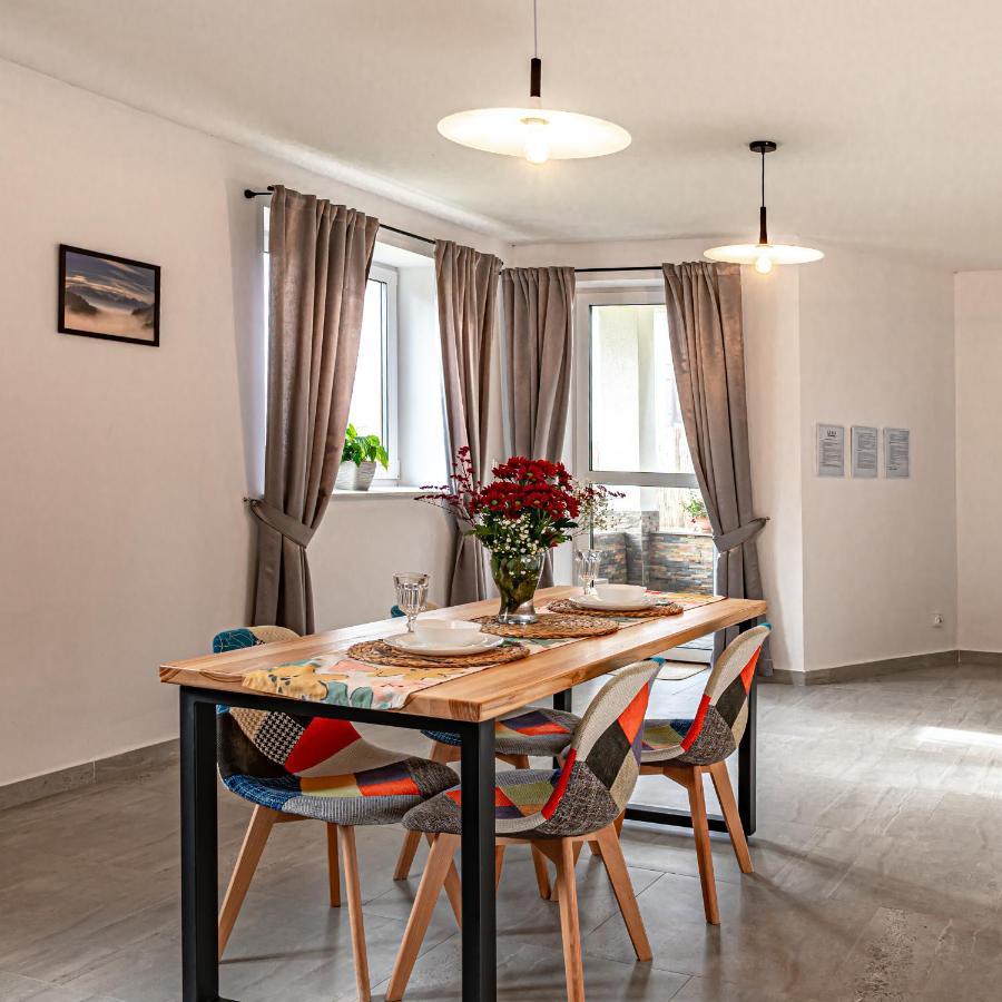 Velo Apartamenty ชอร์ชติน ภายนอก รูปภาพ