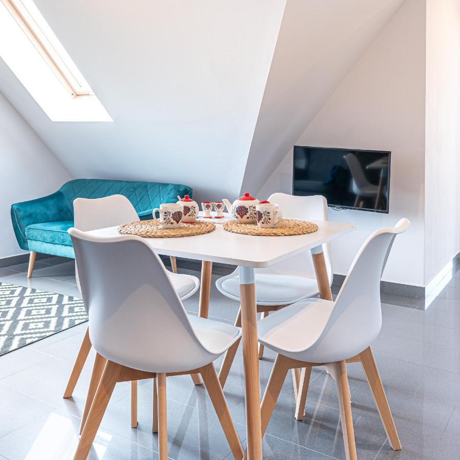 Velo Apartamenty ชอร์ชติน ภายนอก รูปภาพ