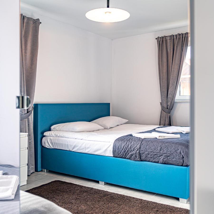 Velo Apartamenty ชอร์ชติน ภายนอก รูปภาพ
